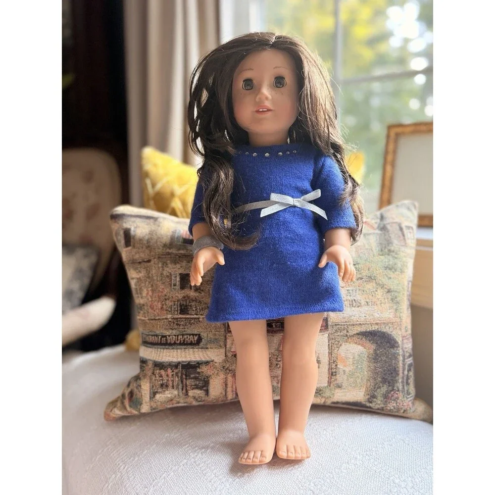 American Girl Truly Me Doll Brunette Green Eyes Freckles 18” Blue Dress AS IS